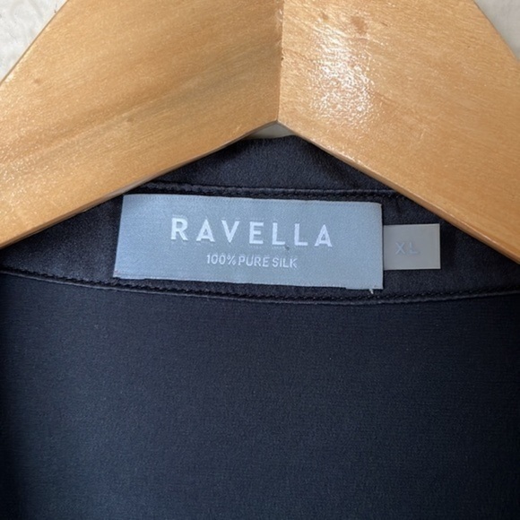 Ravella black silk button long sleeve - Picture 5 of 13